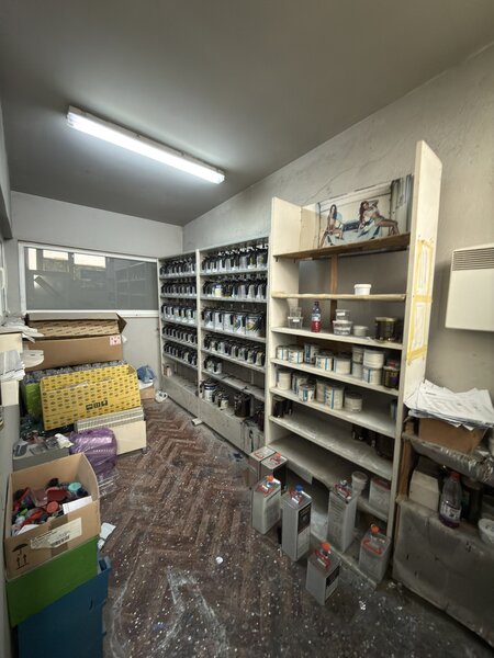 Voluntari (Metro) Hala echipata pentru service auto tinichigerie-vopsitorie