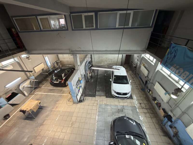 Voluntari (Metro) Hala echipata pentru service auto tinichigerie-vopsitorie